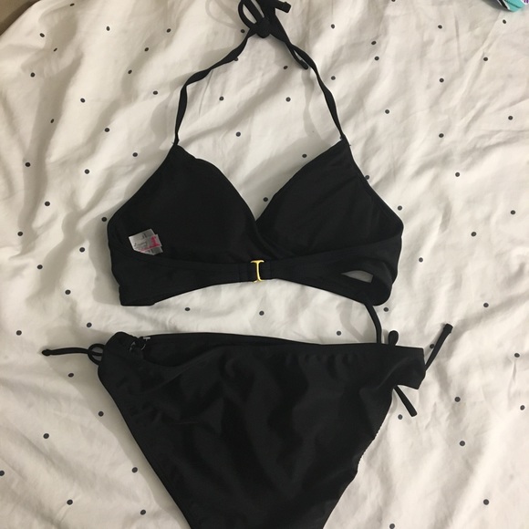 Sold - Black swimsuit crisscross top - Picture 2 of 2